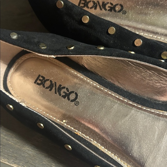 BONGO Black Shoes with Gold Accents - Picture 2 of 3